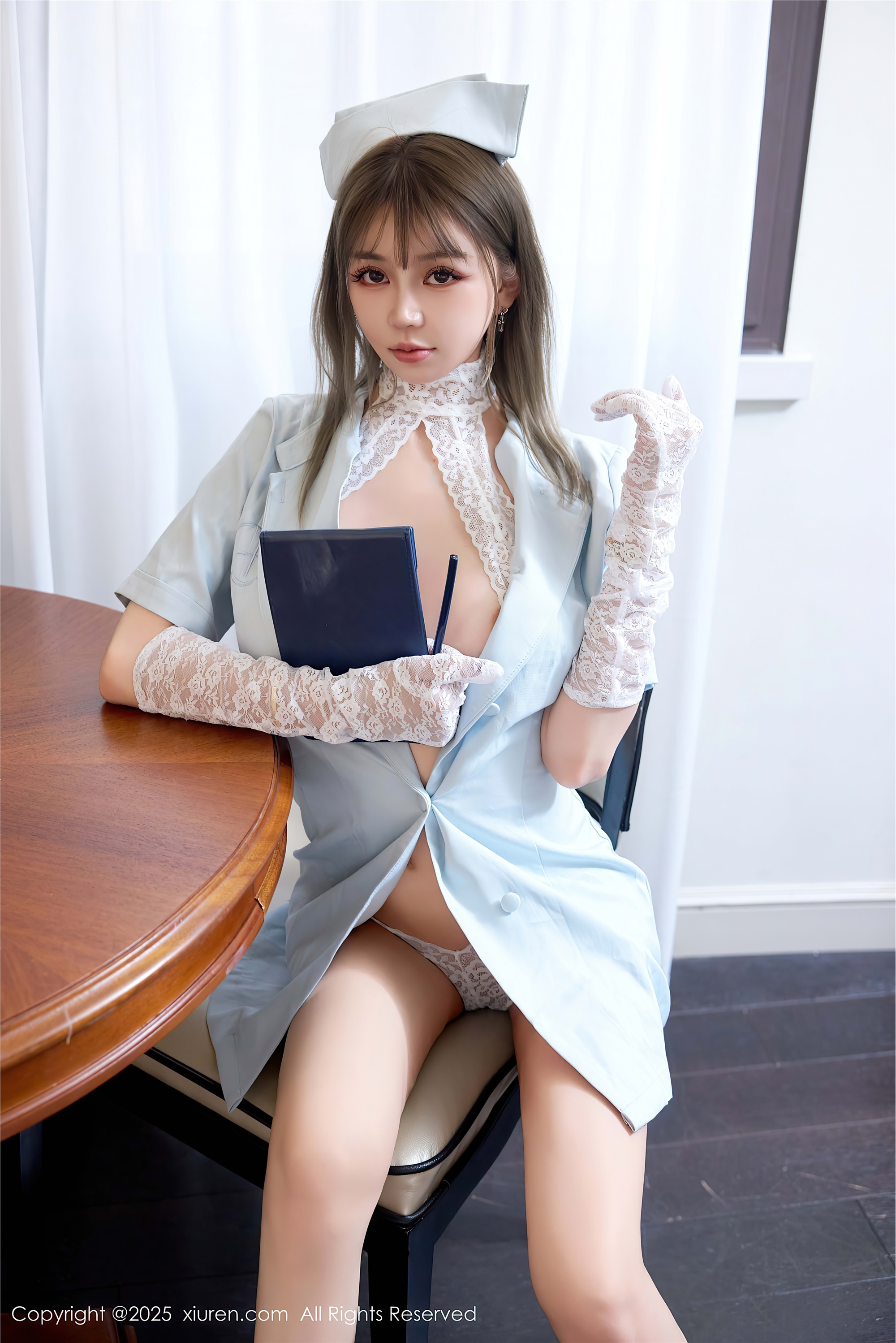 Xiuren秀人网 2025.07.22 NO.10570 Zoe柚柚